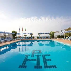 3* Hotel Plaza Esplanade